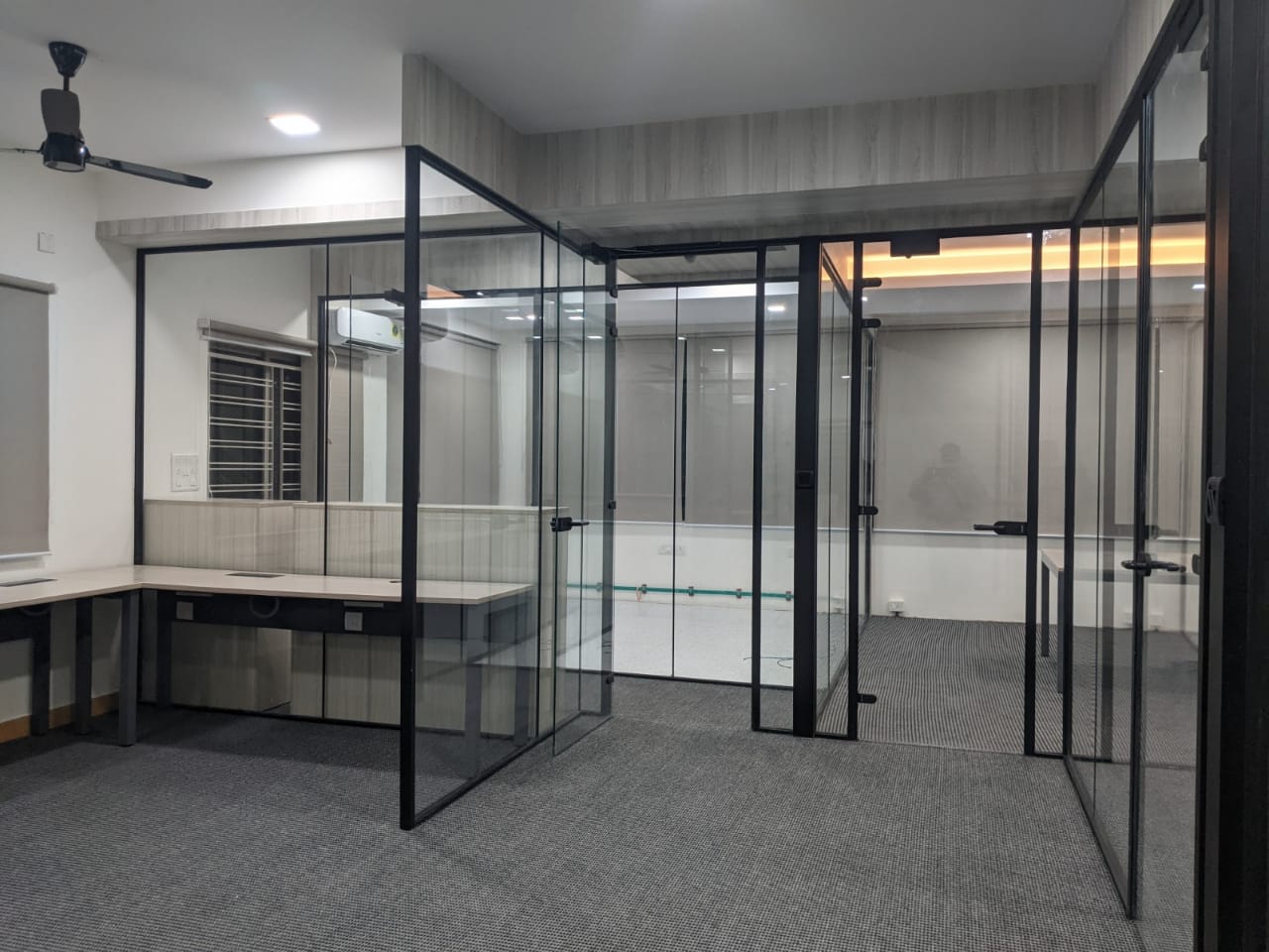 glass partition service